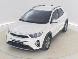 Blanco Usado 2024 Kia Stonic SUV | 20.209 € (Un poco caro)