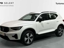 Blanco Usado 2025 Volvo XC40 Ultra SUV | 41.900 €