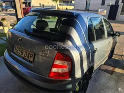 Gris / plata Usado 2006 Skoda Fabia Berlina | 3000 € (Precio justo)