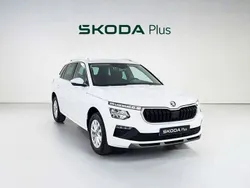 Blanco Nuevo 2025 Skoda Kamiq Selection SUV | 23.500 € (Precio justo)