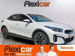 Blanco Usado 2023 Kia XCeed SUV | 18.490 € (Precio justo)