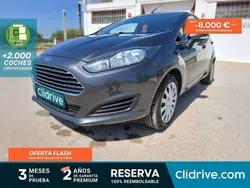 Gris Usado 2015 Ford Fiesta Trend Utilitario | 6790 € (Precio justo)