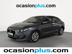 Gris Usado 2018 Hyundai i30 Berlina | 12.455 € (Precio justo)