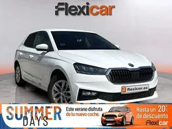 Blanco Usado 2023 Skoda Fabia Selection Berlina | 13.990 € (Precio justo)