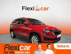 Amarillo Usado 2023 Skoda Karoq Ambition SUV | 17.990 €