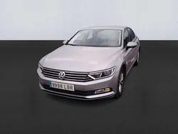 Gris Usado 2019 VW Passat Edition Berlina | 16.700 € (Precio justo)