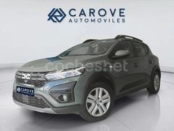 Verde Usado 2023 Dacia Sandero Essentiel Berlina | 13.990 € (Precio justo)