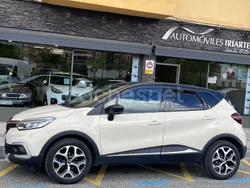 Beige Usado 2019 Renault Captur Zen SUV | 14.500 € (Un poco caro)