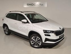 Blanco Usado 2024 Skoda Karoq Ambition SUV | 31.900 €