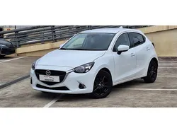 Blanco Usado 2019 Mazda 2 Utilitario | 14.500 € (Un poco caro)