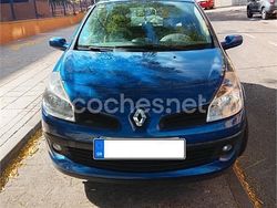 Azul Usado 2009 Renault Clio II Berlina | 2000 € (Super precio)