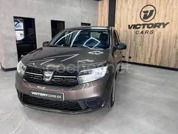 Marrón Usado 2019 Dacia Sandero Acces Utilitario | 7995 € (Precio justo)