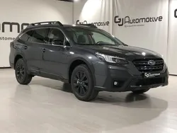 Gris Usado 2023 Subaru Outback SUV | 39.900 € (Un poco caro)