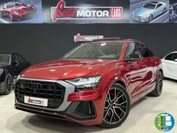 Rojo Usado 2022 Audi Q8 Sport SUV | 62.990 €