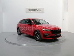 Rojo Usado 2025 Skoda Scala Sport Utilitario | 25.990 € (Caro)