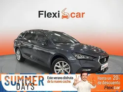 Gris Usado 2023 Seat Leon Style Berlina | 16.990 € (Precio justo)