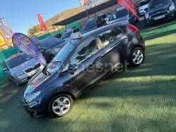 Gris / plata Usado 2010 Ford Fiesta Trend Utilitario | 6600 € (Precio justo)
