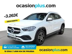 Blanco Usado 2023 Mercedes GLA200 SUV | 35.900 € (Buen precio)