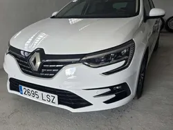 Blanco Usado 2021 Renault Mégane IV Zen Berlina | 14.500 € (Precio justo)