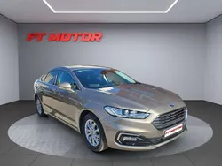 Beige Usado 2020 Ford Mondeo Titanium Berlina | 13.499 € (Precio justo)