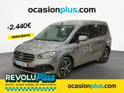 Gris / plata Usado 2023 Mercedes T180 Monovolumen | 26.850 € (Precio justo)