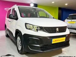 Blanco Usado 2019 Peugeot Rifter Access Monovolumen | 13.903 € (Caro)