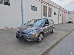 Gris / plata Usado 2015 Ford S-MAX Limited Monovolumen | 9800 € (Precio justo)