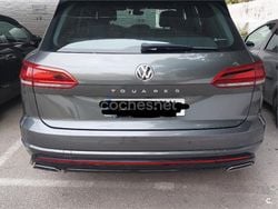Gris / plata Usado 2019 VW Touareg R-line SUV | 39.500 € (Buen precio)