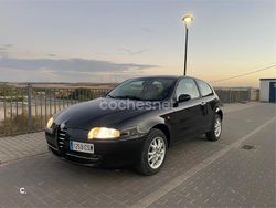 Negro Usado 2004 Alfa Romeo 147 Impression Utilitario | 3600 € (Un poco caro)