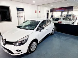 Blanco Usado 2020 Renault Clio V Business Berlina | 12.400 € (Precio justo)
