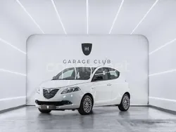 Blanco Usado 2011 Lancia Ypsilon Gold Utilitario | 5499 € (Precio justo)