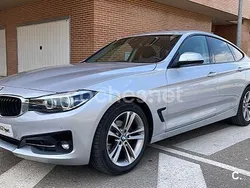 Gris / plata Usado 2018 BMW 318 Gran Turismo Sport Line Berlina | 20.400 € (Precio justo)