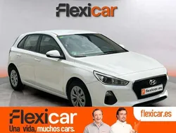 Amarillo Usado 2017 Hyundai i30 Berlina | 10.490 € (Buen precio)