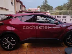 Granate Usado 2018 Toyota C-HR Advance SUV | 19.900 € (Precio justo)