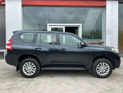 Azul Usado 2015 Toyota Land Cruiser SUV | 38.999 € (Un poco caro)