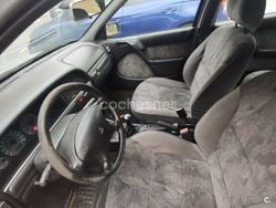 Gris / plata Usado 1998 Citroën Xantia Seduction Berlina | 1100 €