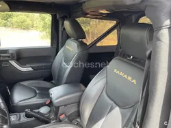 Negro Usado 2015 Jeep Wrangler Sahara SUV | 28.500 €