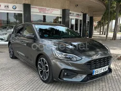 Gris / plata Usado 2019 Ford Focus ST-Line Berlina | 14.990 € (Caro)