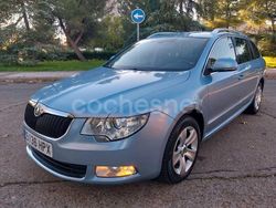 Azul Usado 2013 Skoda Superb Ambition Familiar | 11.200 €