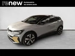 Gris zinq techo negro Usado 2022 Renault Mégane Iconic Berlina | 27.300 € (Precio justo)