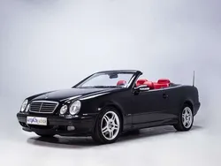 Negro Usado 2002 Mercedes CLK230 Avantgarde Descapotable | 9900 €