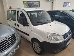 Blanco Usado 2009 Fiat Doblò Active Monovolumen | 8700 € (Caro)