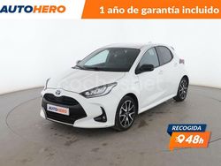 Blanco Usado 2021 Toyota Yaris Hybrid Style Berlina | 20.199 € (Precio justo)