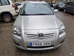 Beige Usado 2008 Toyota Avensis Sol Berlina | 5150 € (Precio justo)