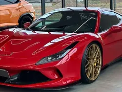 Rojo Usado 2020 Ferrari F8 Coupe | 348.900 €