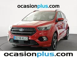 Rojo Usado 2018 Ford Kuga ST-Line SUV | 17.546 € (Precio justo)