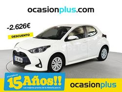 Blanco Usado 2023 Toyota Yaris Active Berlina | 15.250 € (Precio justo)