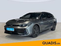 Gris Usado 2025 VW Passat R-line Familiar | 52.900 € (Un poco caro)