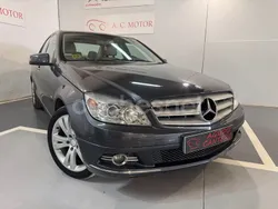 Gris / plata Usado 2011 Mercedes C200 Avantgarde Berlina | 14.800 € (Un poco caro)