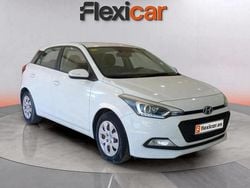 Blanco Usado 2016 Hyundai i20 Berlina | 11.290 € (Precio justo)